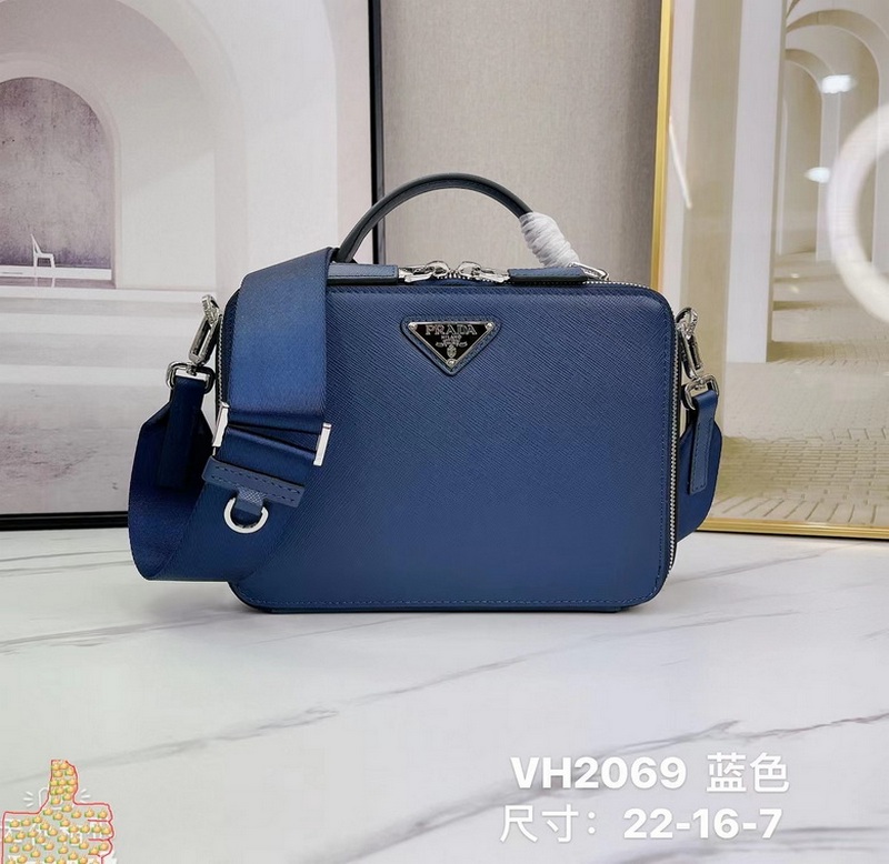 Prada Handbags 151